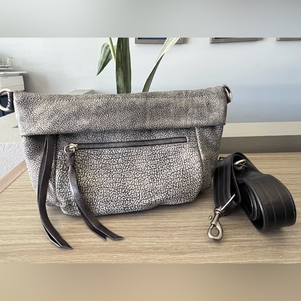 Elegant Gray Textured Women's Bag